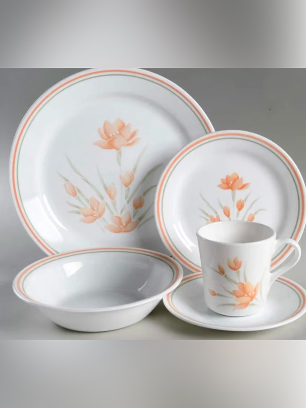 Vintage Corelle Corning Peach Floral 20 Piece Dinnerware Set Service for 4 USA